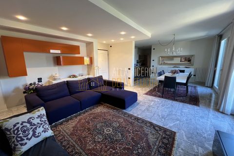 Penthouse i Schio, Vicenza, Schio - € 320.000 | Ref: IB195 - foto 25