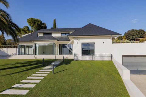 Villa i Boadilla Del Monte, Madrid, Boadilla Del Monte - € 2.950.000 | Ref: POZ63952 - foto 46