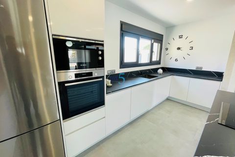 Villa a Torrevieja, Alicante, Torrevieja - € 1.200.000 | Ref: 81318120-01 - foto 20