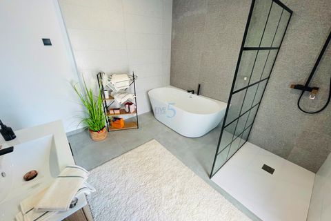 Villa a Torrevieja, Alicante, Torrevieja - € 1.200.000 | Ref: 81318120-01 - foto 24
