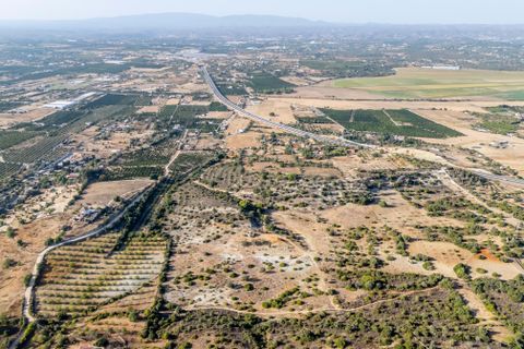 Helårsgrund i Lagoa, Faro, Lagoa - € 900.000 | Ref: C0240-03501 - foto 19