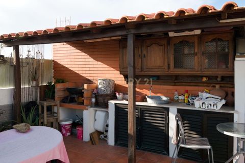 Villa a Palhais, Setubal, Palhais - € 450.000 | Ref: C0364-05307 - foto 8