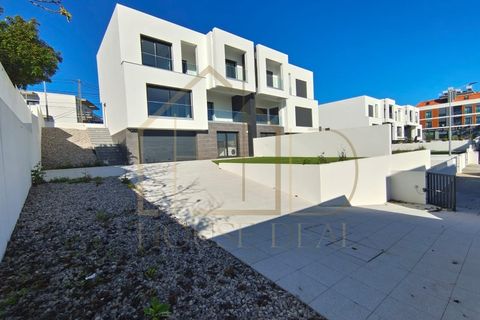 Villa i Corroios, Setubal, Corroios - € 775.000 | Ref: CAS_153 - foto 35