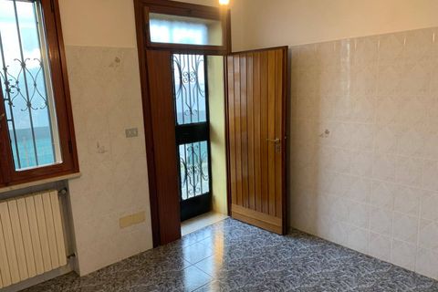Villa i Ferrara, Ferrara, Ferrara - € 145.000 | Ref: 1109 - foto 8