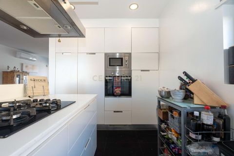 Villa i Carcavelos, Lisbon, Carcavelos - € 875.000 | Ref: C0444-00778 - foto 10