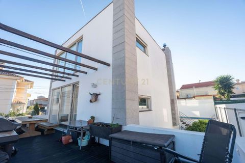 Villa i Carcavelos, Lisbon, Carcavelos - € 875.000 | Ref: C0444-00778 - foto 14
