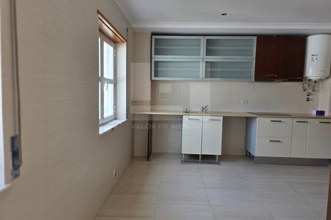 Lejlighed i Amadora, Lisbon, Amadora - € 408.000 | Ref: ZTRE-00009 - foto 5