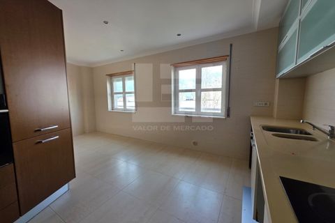 Lejlighed i Amadora, Lisbon, Amadora - € 408.000 | Ref: ZTRE-00009 - foto 8