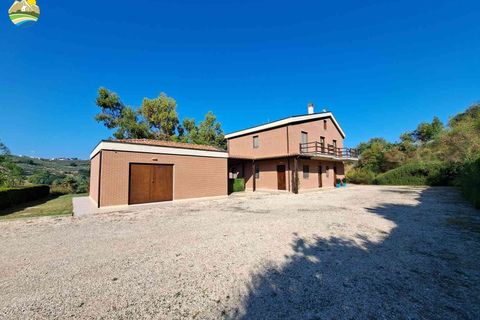 Villa a Collecorvino, Pescara, Collecorvino - € 385.000 | Ref: EL1111-609394 - foto 9