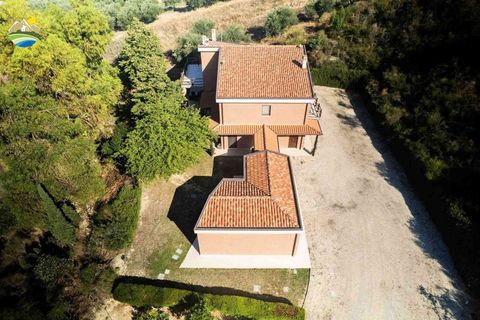 Villa a Collecorvino, Pescara, Collecorvino - € 385.000 | Ref: EL1111-609394 - foto 10