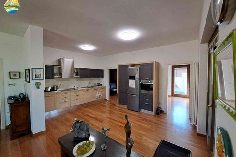 Villa a Collecorvino, Pescara, Collecorvino - € 385.000 | Ref: EL1111-609394 - foto 18