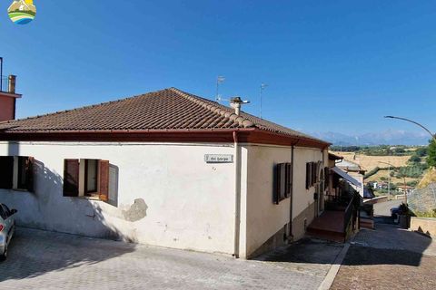 Byhus i Morro d'Oro, Teramo, Morro d'Oro - € 98.000 | Ref: EL1114-609469 - foto 3