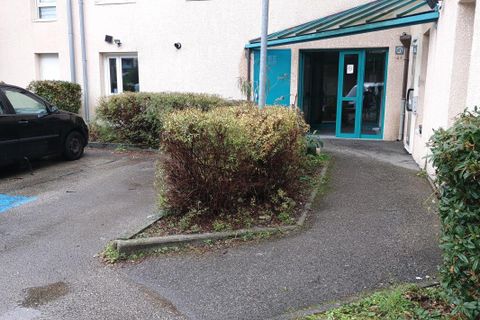 L'establiment comercial a Gex, Ain, Gex - € 11.244/mes | Ref: L2602000100010001 - foto 3