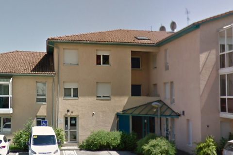 L'establiment comercial a Gex, Ain, Gex - € 11.244/mes | Ref: L2602000100010001 - foto 4