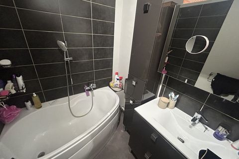 Lejlighed i Marseille, Bouches-du-Rhone, Marseille - € 299.000 | Ref: 11942CH712 - foto 6