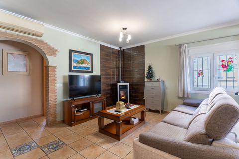 Villa a Denia, Alicante, Denia - € 465.000 | Ref: xden8314 - foto 4