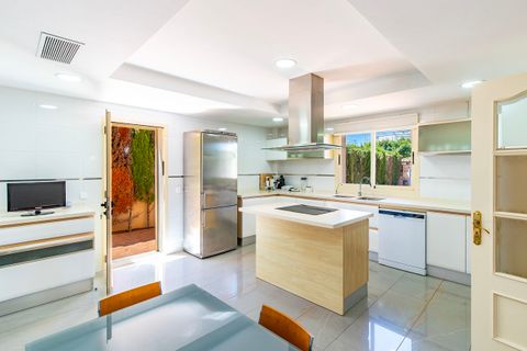 Villa i Puig De Ros, Mallorca, Puig De Ros - € 1.200.000 | Ref: FALC-Nep-62910 - foto 9