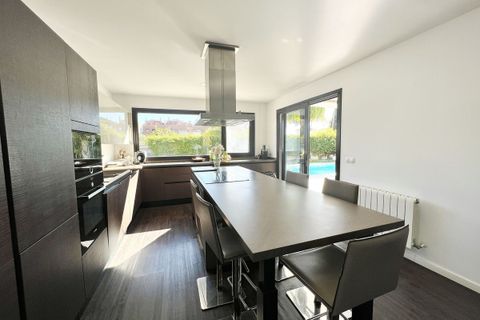 Villa a Marbella, Malaga, Marbella - € 2.200.000 | Ref: CC37339724 - foto 5