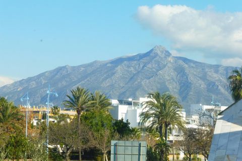 Villa a Marbella, Malaga, Marbella - € 2.200.000 | Ref: CC37339724 - foto 27