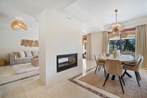 Villa i Puerto Banus, Malaga, Puerto Banus - € 2.575.000 | Ref: CC47821640 - foto 3
