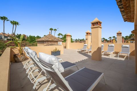 Villa i Puerto Banus, Malaga, Puerto Banus - € 2.575.000 | Ref: CC47821640 - foto 16