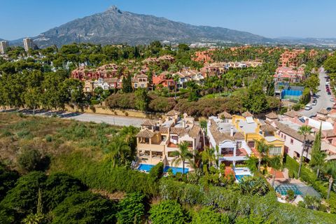 Villa i Puerto Banus, Malaga, Puerto Banus - € 2.575.000 | Ref: CC47821640 - foto 18
