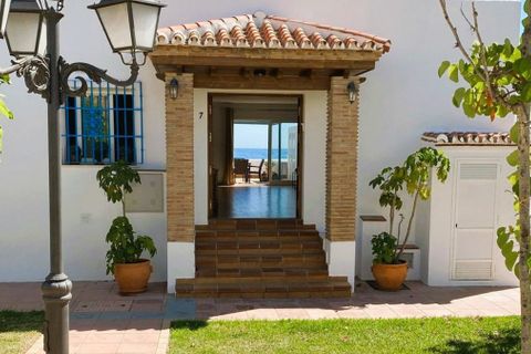 Haus in Estepona, Malaga, Estepona - € 2.800.000 | Ref: CC57063356 - Foto 16