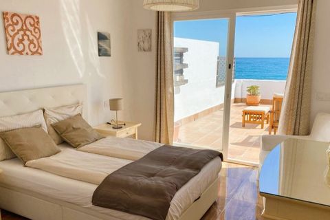 Haus in Estepona, Malaga, Estepona - € 2.800.000 | Ref: CC57063356 - Foto 17