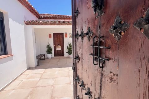 Villa a Estepona, Malaga, Estepona - € 1.395.000 | Ref: CC57106574 - foto 2