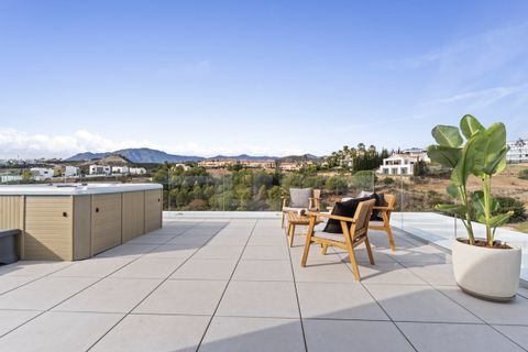 Villa a Estepona, Malaga, Estepona - € 1.495.000 | Ref: CC57159770 - foto 3
