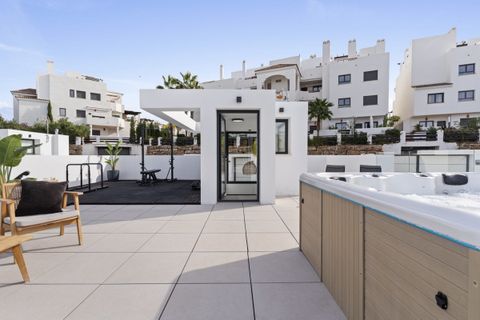 Villa a Estepona, Malaga, Estepona - € 1.495.000 | Ref: CC57159770 - foto 11