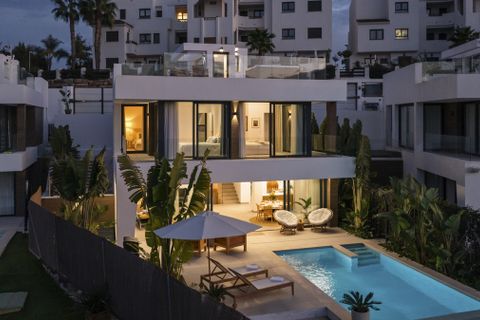 Villa a Estepona, Malaga, Estepona - € 1.495.000 | Ref: CC57159770 - foto 34