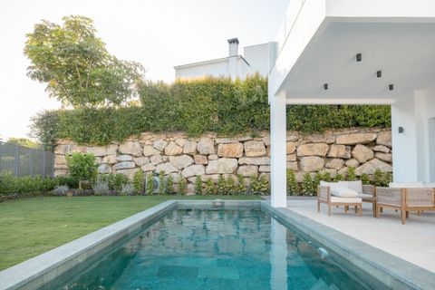Haus in Estepona, Malaga, Estepona - € 1.695.000 | Ref: CC57168998 - Foto 7