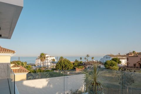 Haus in Estepona, Malaga, Estepona - € 1.695.000 | Ref: CC57168998 - Foto 8