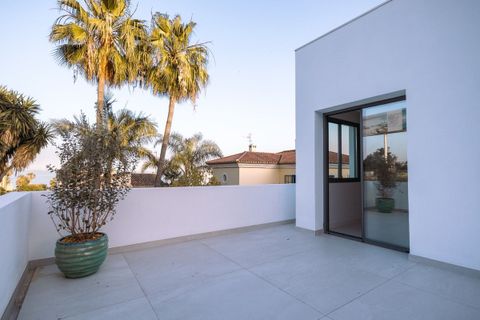 Haus in Estepona, Malaga, Estepona - € 1.695.000 | Ref: CC57168998 - Foto 21
