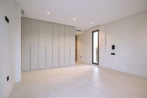 Haus in Estepona, Malaga, Estepona - € 1.695.000 | Ref: CC57168998 - Foto 26