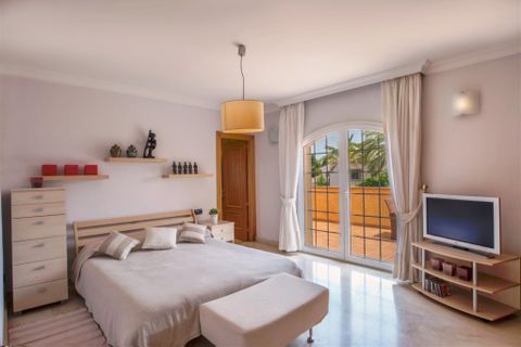 Villa a Marbesa, Malaga, Marbesa - € 1.695.000 | Ref: CC57173474 - foto 6