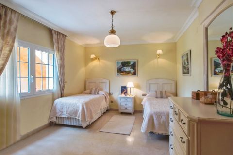 Villa a Marbesa, Malaga, Marbesa - € 1.695.000 | Ref: CC57173474 - foto 10