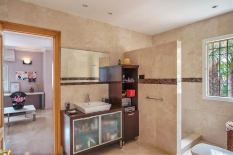 Villa a Marbesa, Malaga, Marbesa - € 1.695.000 | Ref: CC57173474 - foto 14