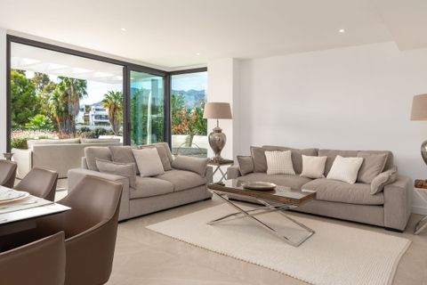 Villa a Marbella, Malaga, Marbella - € 2.095.000 | Ref: CC57173798 - foto 25