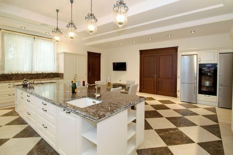 Villa a Guadalmina, Malaga, Guadalmina - € 10.200.000 | Ref: CC37630113 - foto 16