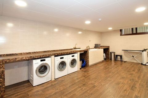 Villa a Guadalmina, Malaga, Guadalmina - € 10.200.000 | Ref: CC37630113 - foto 34