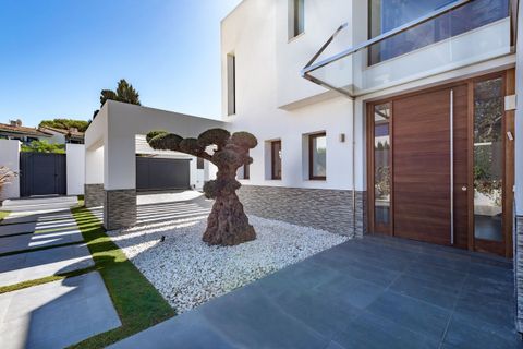 Villa in Estepona, Malaga, Estepona - € 1.995.000 | Ref: CC47828363 - foto 8