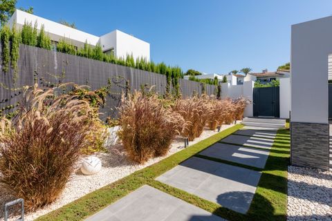 Villa in Estepona, Malaga, Estepona - € 1.995.000 | Ref: CC47828363 - foto 16