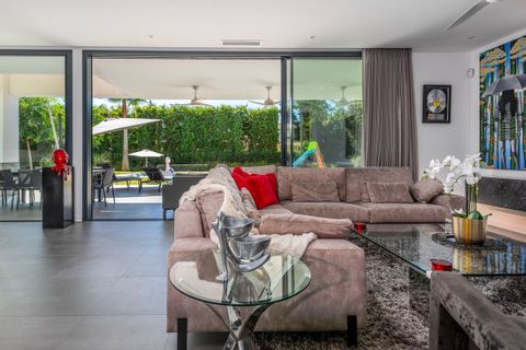 Villa in Estepona, Malaga, Estepona - € 1.995.000 | Ref: CC47828363 - foto 19