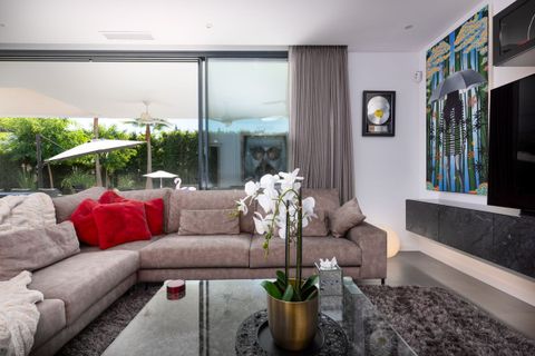 Villa in Estepona, Malaga, Estepona - € 1.995.000 | Ref: CC47828363 - foto 21