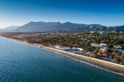 Villa a Los Monteros, Malaga, Los Monteros - € 10.700.000 | Ref: CC57032207 - foto 3