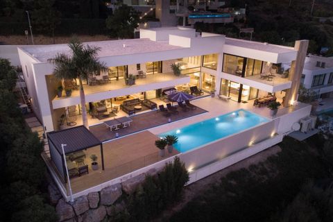 Villa a Benahavis, Malaga, Benahavis - € 6.250.000 | Ref: CC57105377 - foto 2