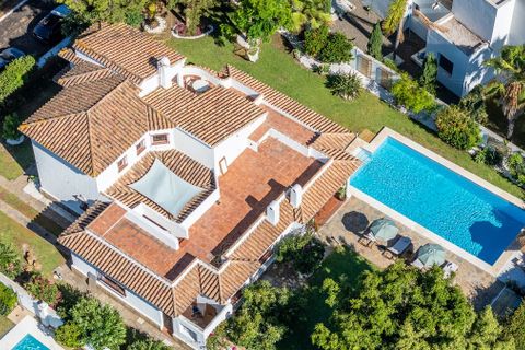 Villa em Estepona, Malaga, Estepona - € 1.950.000 | Ref: CC57115433 - foto 1