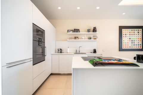 Byhus i Estepona, Malaga, Estepona - € 3.450.000 | Ref: CC57121085 - foto 4